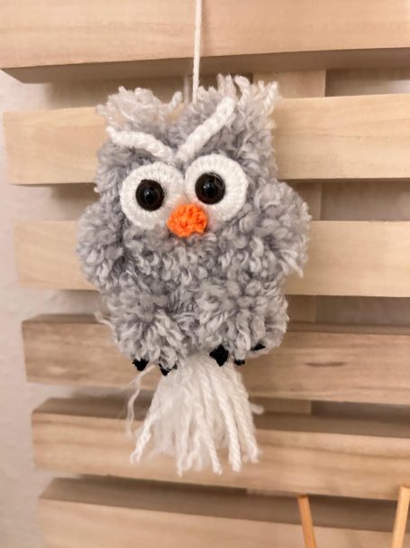 Eule aus Pompons